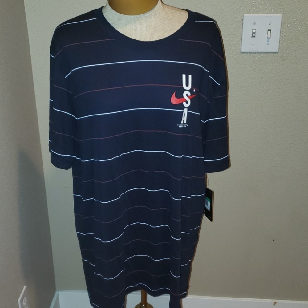 Men's Nike USA Striped Training Tee